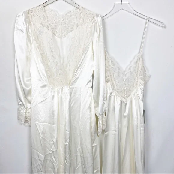 2pc Morgan Taylor Vintage Silky Satin Robe+Gown Set Maxi Small NWT - Picture 2 of 9